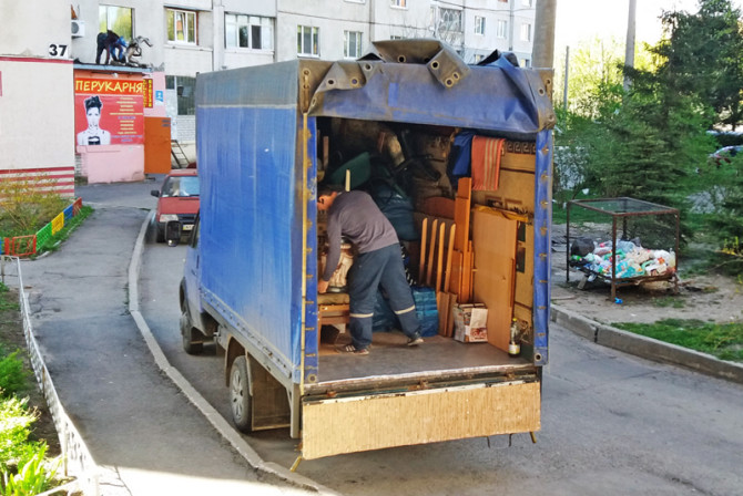 Вывезем старую мебель и прочий хлам в Харькове - изображение 1