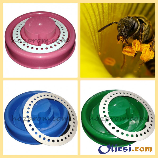 Пластмасові поїлки, годівниці для бджіл
